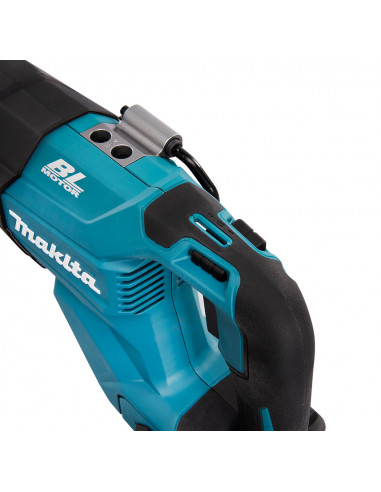 Аккумуляторная универсальная пила...