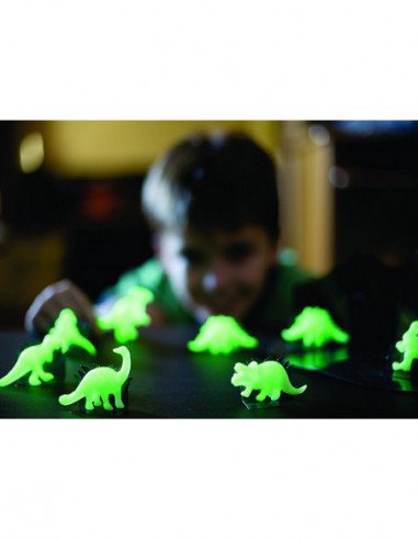 4M Pimedas Helendavad Dinosaurused